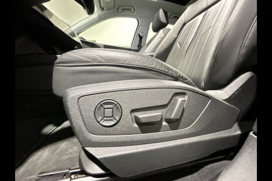 Audi e-tron 50 quattro Business edition Plus 71 kWh | Leder bekleding | Panoramadak | Super dikke uitvoering! Soh (batterijcheck) Waarde 93,1%