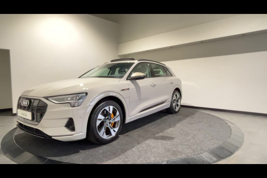 Audi e-tron 50 quattro Business edition Plus 71 kWh | Leder bekleding | Panoramadak | Super dikke uitvoering! Soh (batterijcheck) Waarde 93,1%