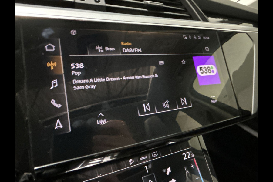 Audi e-tron 50 quattro Business edition Plus 71 kWh | Leder bekleding | Panoramadak | Super dikke uitvoering! Soh (batterijcheck) Waarde 93,1%