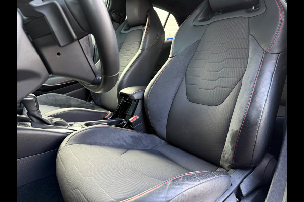 Toyota Corolla 2.0 Hybrid Executive - Automaat - Navi - Camera - Winterpakket - Org.NL