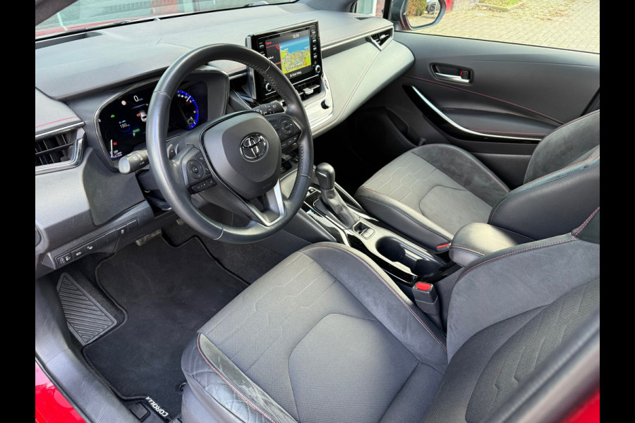 Toyota Corolla 2.0 Hybrid Executive - Automaat - Navi - Camera - Winterpakket - Org.NL