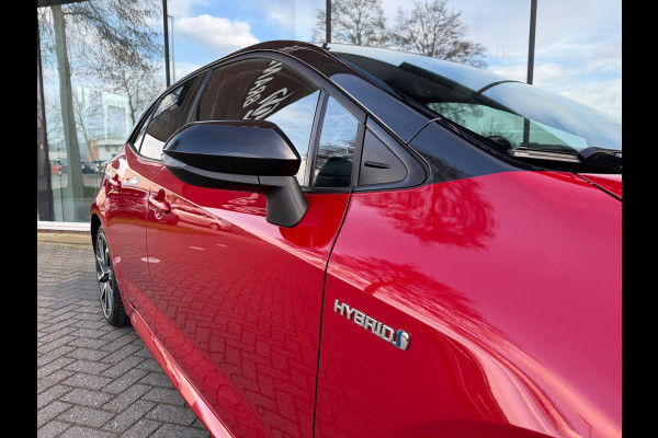 Toyota Corolla 2.0 Hybrid Executive - Automaat - Navi - Camera - Winterpakket - Org.NL