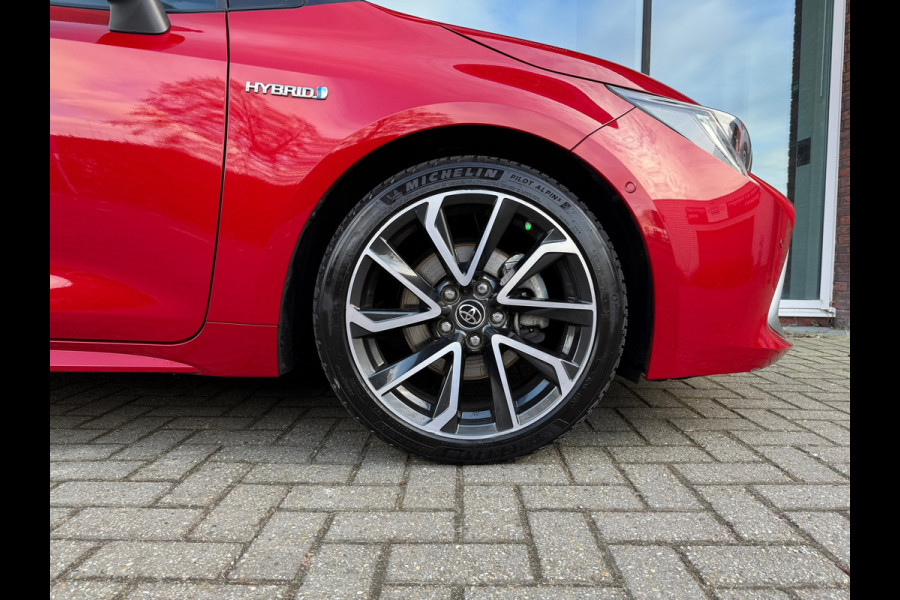 Toyota Corolla 2.0 Hybrid Executive - Automaat - Navi - Camera - Winterpakket - Org.NL