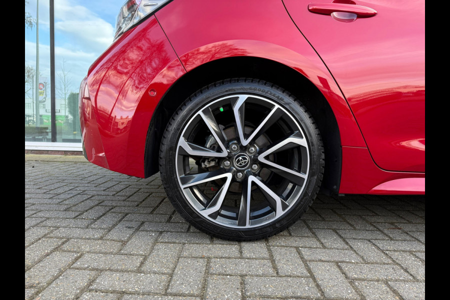 Toyota Corolla 2.0 Hybrid Executive - Automaat - Navi - Camera - Winterpakket - Org.NL