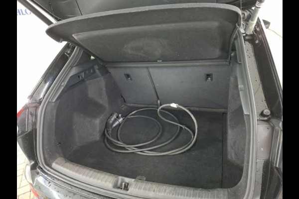 Audi Q4 e-tron Aut. 40 S-Line Competition 77 kWh | Navi | Panorama | Virtual Cockpit