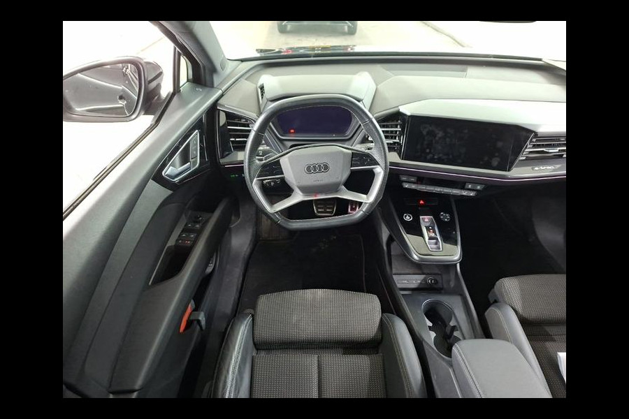 Audi Q4 e-tron Aut. 40 S-Line Competition 77 kWh | Navi | Panorama | Virtual Cockpit