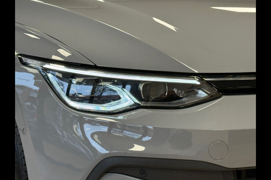 Volkswagen Golf 2.0 TDI DSG ACTIVE IQ LIGHT ACC LED PANO CAMERA PARKEERSENSOREN VOOR EN ACHTER STUURVERWARMING STOELVERWARMING