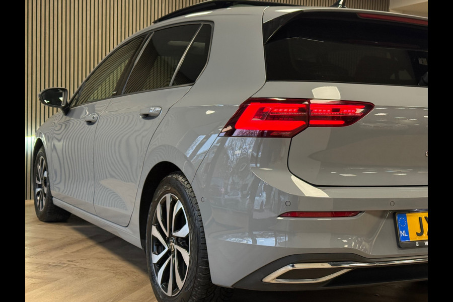 Volkswagen Golf 2.0 TDI DSG ACTIVE IQ LIGHT ACC LED PANO CAMERA PARKEERSENSOREN VOOR EN ACHTER STUURVERWARMING STOELVERWARMING
