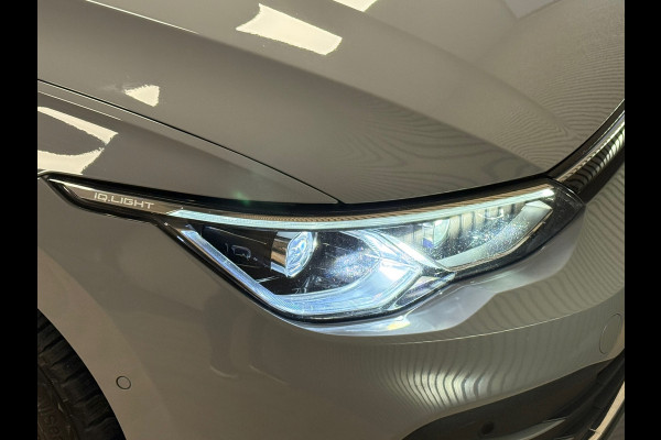 Volkswagen Golf 2.0 TDI DSG ACTIVE IQ LIGHT ACC LED PANO CAMERA PARKEERSENSOREN VOOR EN ACHTER STUURVERWARMING STOELVERWARMING
