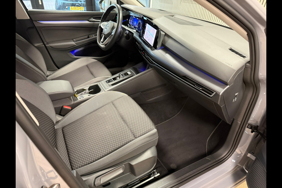 Volkswagen Golf 2.0 TDI DSG ACTIVE IQ LIGHT ACC LED PANO CAMERA PARKEERSENSOREN VOOR EN ACHTER STUURVERWARMING STOELVERWARMING