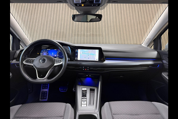 Volkswagen Golf 2.0 TDI DSG ACTIVE IQ LIGHT ACC LED PANO CAMERA PARKEERSENSOREN VOOR EN ACHTER STUURVERWARMING STOELVERWARMING