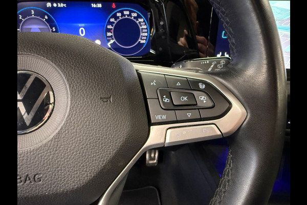 Volkswagen Golf 2.0 TDI DSG ACTIVE IQ LIGHT ACC LED PANO CAMERA PARKEERSENSOREN VOOR EN ACHTER STUURVERWARMING STOELVERWARMING