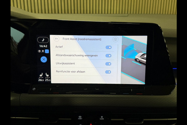 Volkswagen Golf 2.0 TDI DSG ACTIVE IQ LIGHT ACC LED PANO CAMERA PARKEERSENSOREN VOOR EN ACHTER STUURVERWARMING STOELVERWARMING