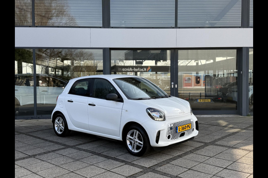 Smart Forfour Aut. EQ Essential 18 kWh | 89% SOH | LMV | Leder |