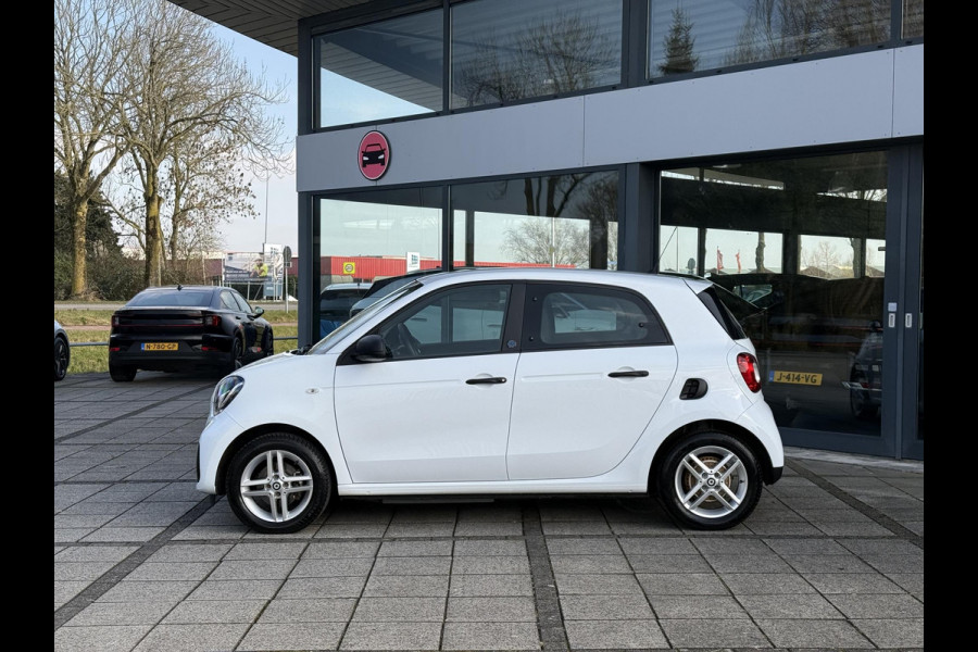 Smart Forfour Aut. EQ Essential 18 kWh | 89% SOH | LMV | Leder |