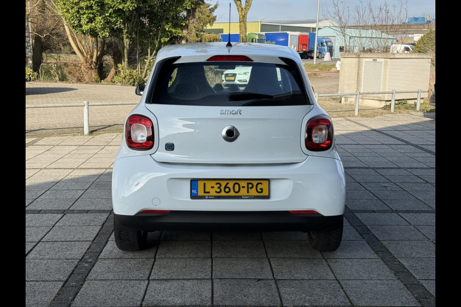 Smart Forfour Aut. EQ Essential 18 kWh | 89% SOH | LMV | Leder |