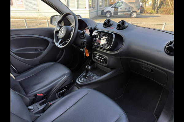 Smart Forfour Aut. EQ Essential 18 kWh | 89% SOH | LMV | Leder |