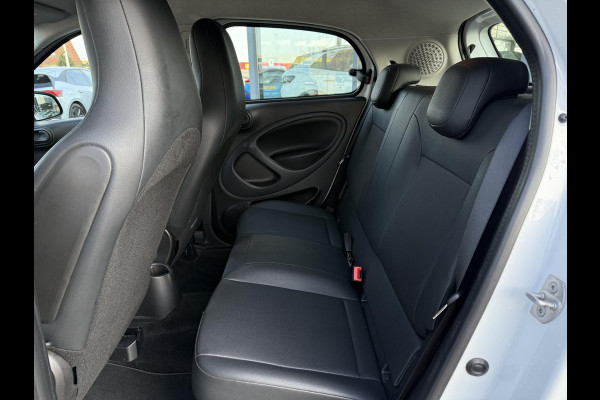 Smart Forfour Aut. EQ Essential 18 kWh | 89% SOH | LMV | Leder |