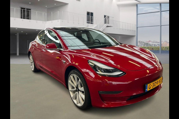 Tesla Model 3 Aut. Long Range Dual Motor AWD | SOH 91.2% | Autopilot | Panorama | Leder |