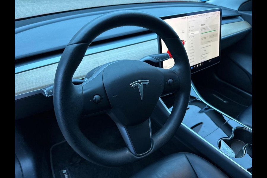 Tesla Model 3 Aut. Long Range Dual Motor AWD | SOH 91.2% | Autopilot | Panorama | Leder |