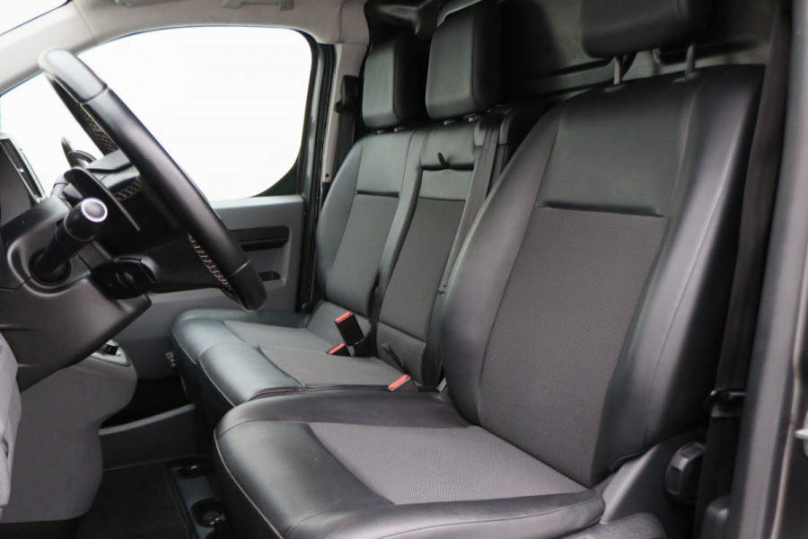 Opel Vivaro 2.0 CDTI L3H1 Innovation Leder/Stof, 3-Zits, Camera, Apple Carplay, Cruise, Imperiaal, Trekhaak, 18''