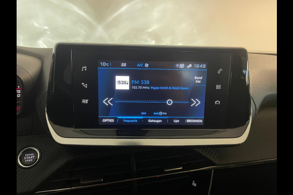 Peugeot 2008 1.2 PureTech Allure 130 PK AIRCO CLIMA CRUISE STOELVERWE HALF LEER PDC VELGEN PRIVACY GLAS NIEUWSTAAT