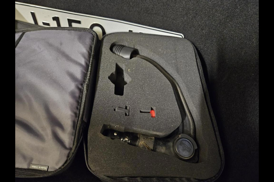 Tesla Model 3 Aut. Long Range Dual Motor AWD 75 kWh | Navi | Panorama | Trekhaak | Leder | Camera |