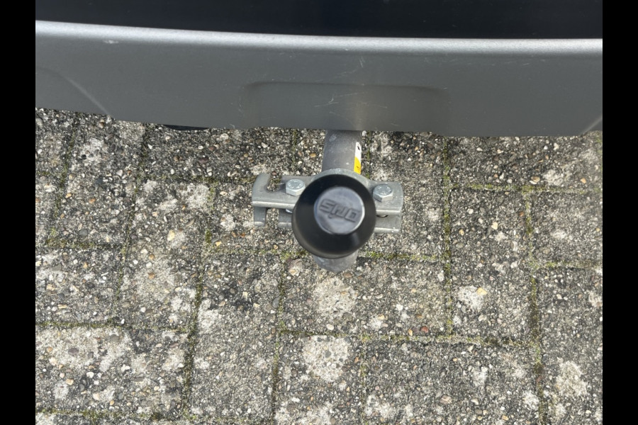 Ford EcoSport 125pk EB Titanium *DEALERONDERHOUDEN*TREKHAAK*WINTERPACK*CAMERA