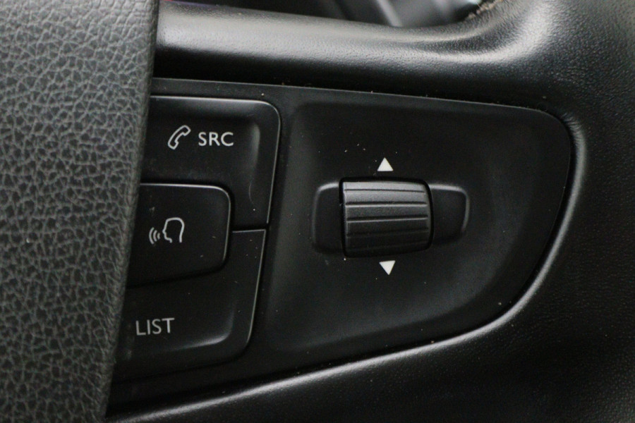 Opel Vivaro 2.0 CDTI L3H1 Innovation Leder/Stof, 3-Zits, Camera, Apple Carplay, Cruise, Imperiaal, Trekhaak, 18''