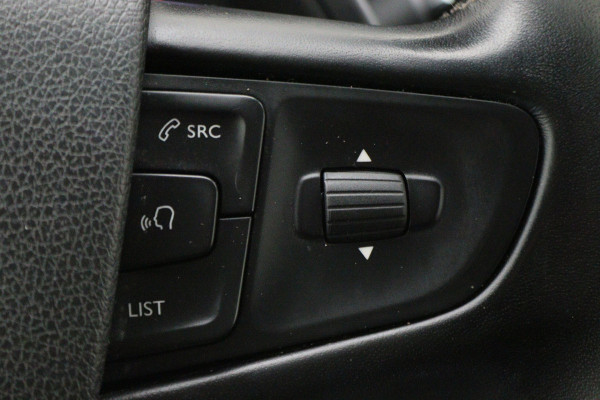 Opel Vivaro 2.0 CDTI L3H1 Innovation Leder/Stof, 3-Zits, Camera, Apple Carplay, Cruise, Imperiaal, Trekhaak, 18''