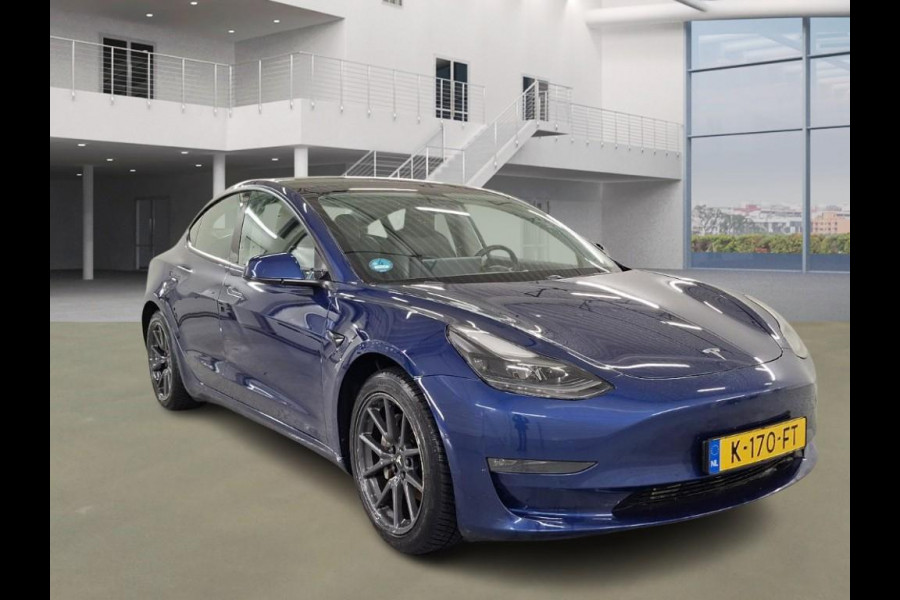 Tesla Model 3 Aut. Long Range Dual Motor AWD | Autopilot | Panorama | Leder |