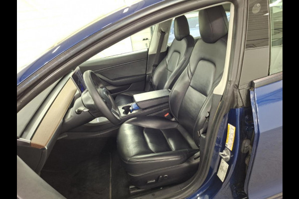 Tesla Model 3 Aut. Long Range Dual Motor AWD | Autopilot | Panorama | Leder |