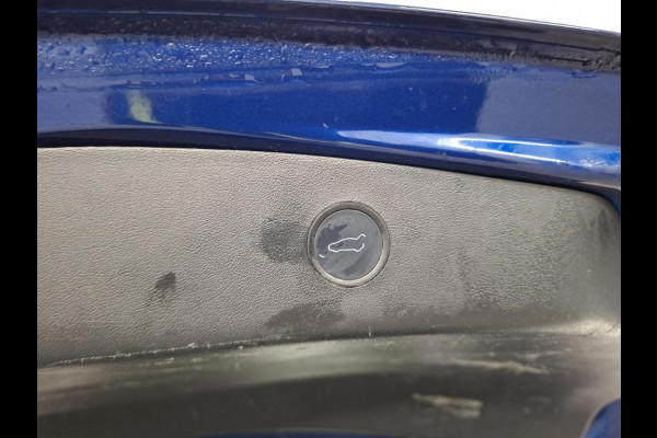 Tesla Model 3 Aut. Long Range Dual Motor AWD | Autopilot | Panorama | Leder |