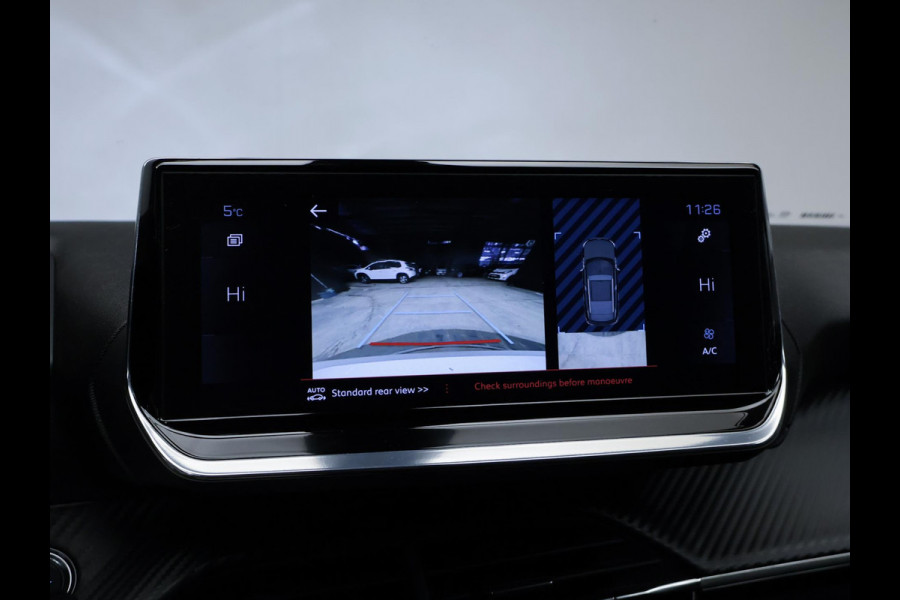 Peugeot 2008 1.2 PureTech Allure Sport (APPLE CARPLAY,NAVI,CAMERA,GETINT,CLIMATE,CRUISE,ELEKTRISCH PAKKET,SPORTSTOELEN,LM VELGEN)