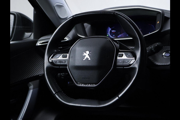 Peugeot 2008 1.2 PureTech Allure Sport (APPLE CARPLAY,NAVI,CAMERA,GETINT,CLIMATE,CRUISE,ELEKTRISCH PAKKET,SPORTSTOELEN,LM VELGEN)