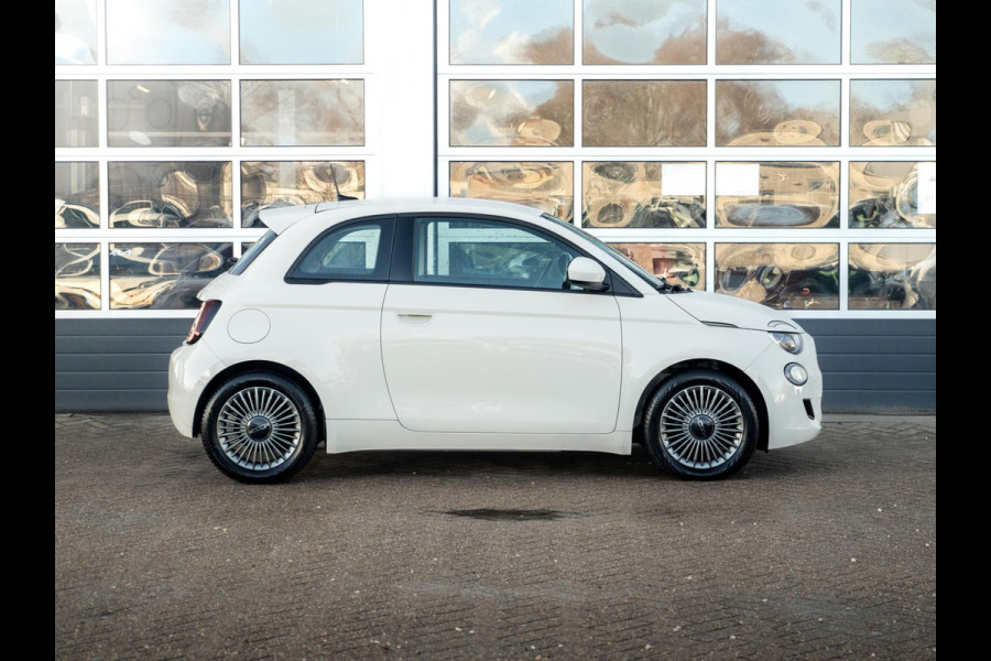 Fiat 500E Icon 42 kWh | Clima | Cruise | PDC | 16" | Apple Carplay
