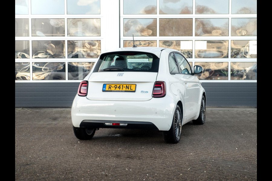 Fiat 500E Icon 42 kWh | Clima | Cruise | PDC | 16" | Apple Carplay