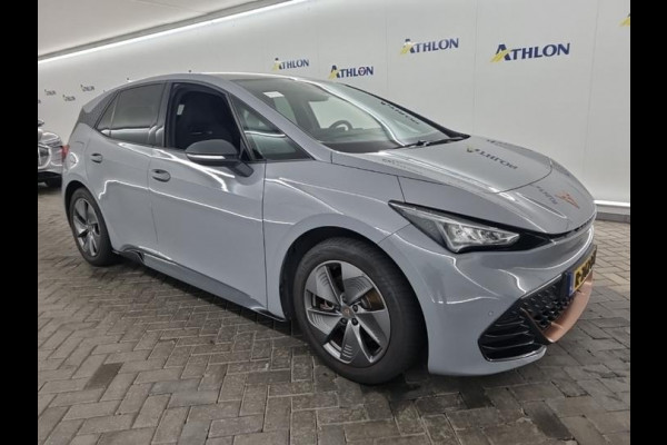 CUPRA Born Aut. Essential Edition 62 kWh | Groot Navi | Apple Car Play | ECC | PDC |