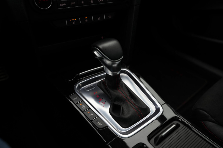 Kia ProCeed 1.6 T-GDi GT Panoramadak Cruise Lane Assist JBL Audio Leer/Alcantara 4x Stoelverw.