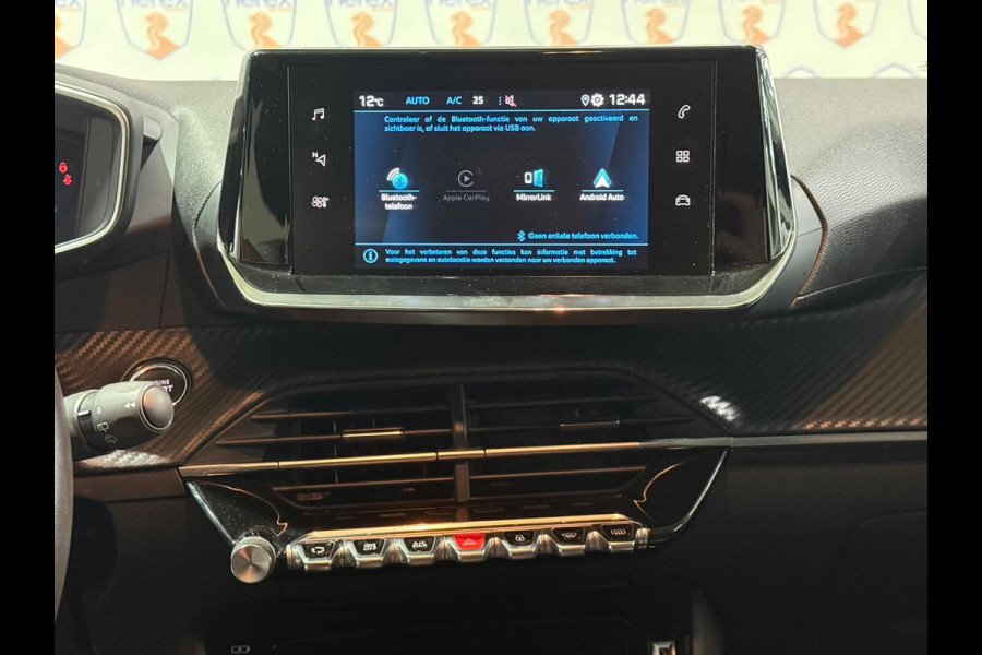 Peugeot 208 1.2 PureTech Allure Pack / Carplay/Cruise control / Led