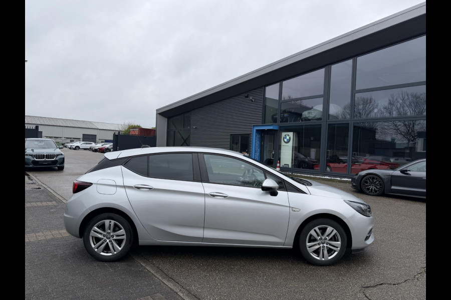Opel Astra 1.4 Launch Elegance | AUTOMAAT | AGR STOELEN | CAMERA | STOEL- & STUURWIELVERWARMING | NAVIGATIE | GOED ONDERHOUDEN | AFNEEMBARE TREKHAAK | INCL. 12 MND BOVAG GARANTIE