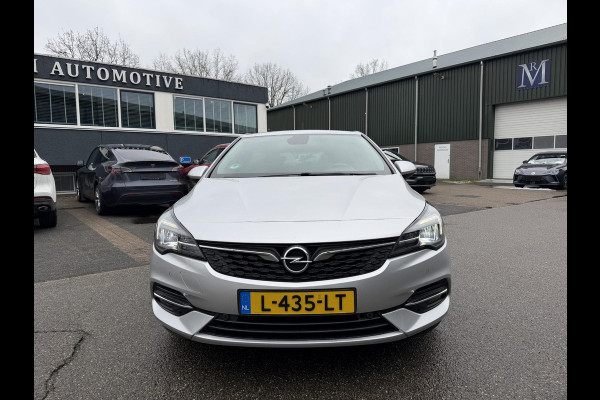 Opel Astra 1.4 Launch Elegance | AUTOMAAT | AGR STOELEN | CAMERA | STOEL- & STUURWIELVERWARMING | NAVIGATIE | GOED ONDERHOUDEN | AFNEEMBARE TREKHAAK | INCL. 12 MND BOVAG GARANTIE