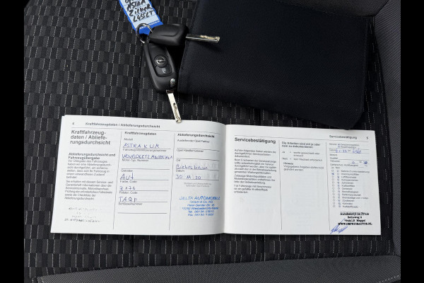 Opel Astra 1.4 Launch Elegance | AUTOMAAT | AGR STOELEN | CAMERA | STOEL- & STUURWIELVERWARMING | NAVIGATIE | GOED ONDERHOUDEN | AFNEEMBARE TREKHAAK | INCL. 12 MND BOVAG GARANTIE