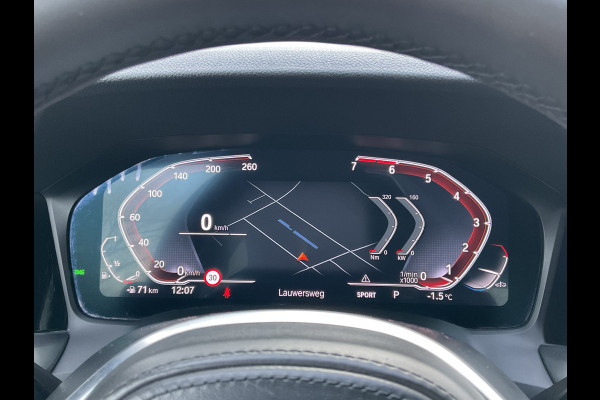 BMW 3-serie 320i Executive Edition M-Sport Automaat Pano 19 Inch Carplay NL-Auto Uitstraling!