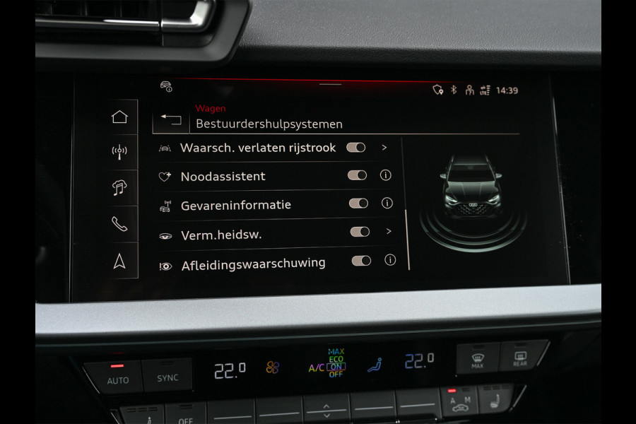 Audi A3 Sportback 45 TFSI e S edition 272pk Competition | Panoramadak | 5 jr garantie | Ambiance interieur | Active Cruise | Sonos Sound | S-Seats + Memory | Head-Up | Camera | Stoelverwarming | Keyless