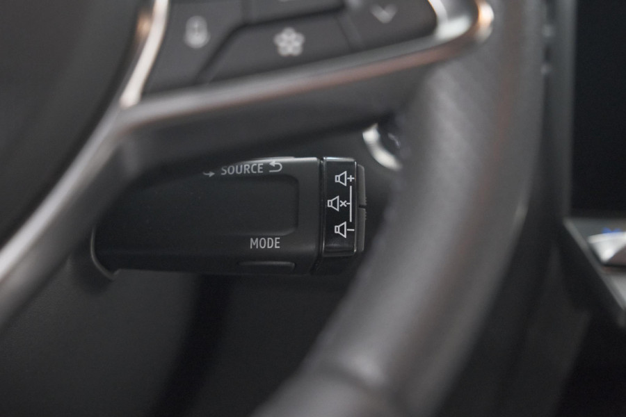 Renault Captur 1.8 E-Tech full hybrid 160 Techno | Camera | Winterpakket | Adaptieve Cruise Control | Apple Carplay