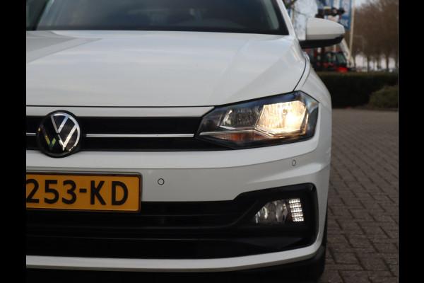 Volkswagen Polo 1.0 TSI Highline Business R Line