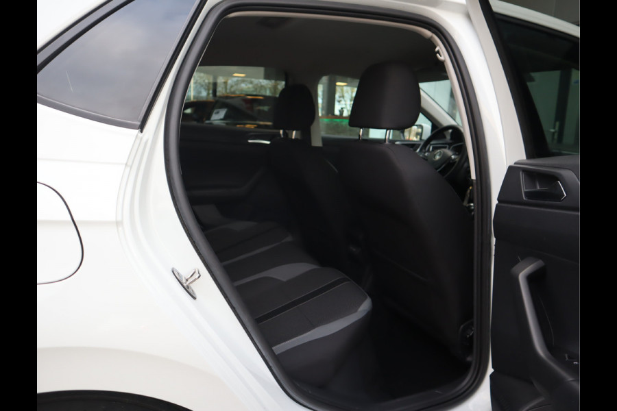 Volkswagen Polo 1.0 TSI Highline Business R Line