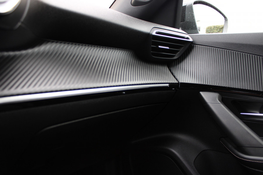 Peugeot 2008 1.2 PureTech Allure Pack | Adaptieve cruise | BLIS | Camera | Led