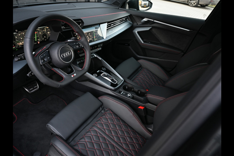 Audi A3 Sportback 45 TFSI e 272pk S edition Competition | Panoramadak | Ambiance interieur | Active Cruise | Sonos Sound | S-Seats + Memory | Head-Up | Camera | Stoelverwarming | Keyless